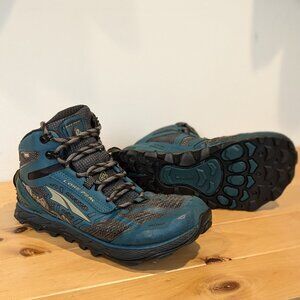 Altra Lone Peak 4 Mid
